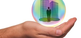 Ubezpieczenie OCP – jak działa i kiedy warto wykupić?