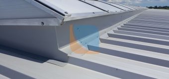 Świetliki dachowe – zobacz dlaczego warto zainstalować je we własnej firmie