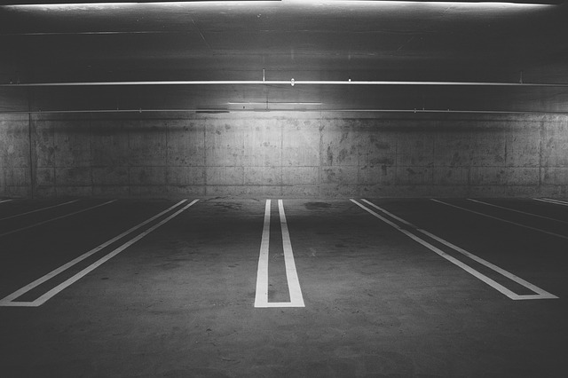 parkingi strzeżone