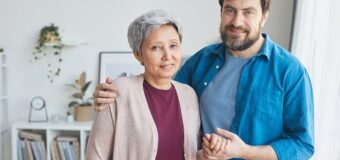 Opiekun seniora – dlaczego to praca dla Ciebie?